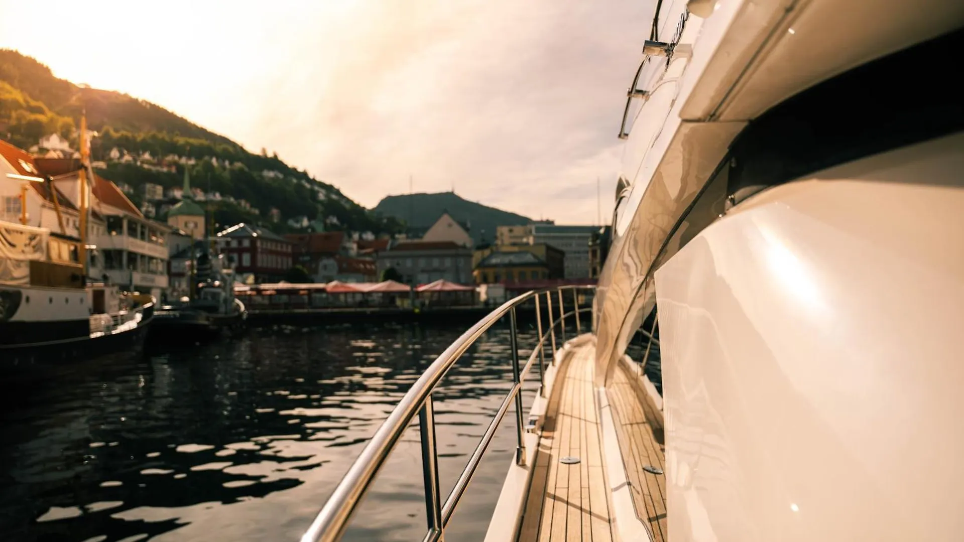 Ботель Отель Fjords Norway Берген Норвегия